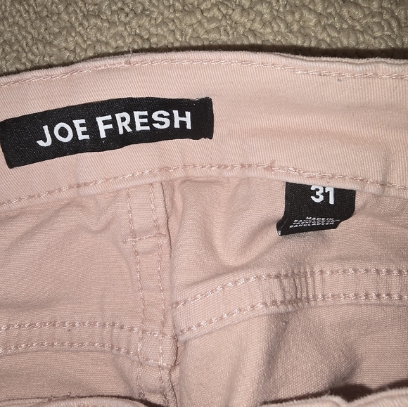 Joe Fresh, Women's size 31, buttery soft, pale pink pants - Picture 3 of 3